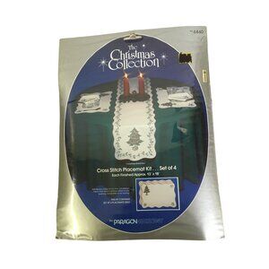 The Christmas Collection PARAGON Cross Stitch Placemat Kit